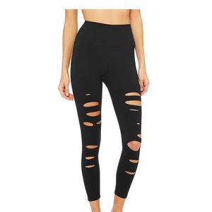 Alo yoga 7/8 High Waisted Warrior Pant!